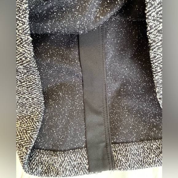 Banana Republic Dressy Zip Tank Size 12 - Picture 7 of 7